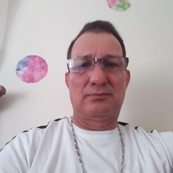 Meet your Posher, Cesario - Picture 1 of 1